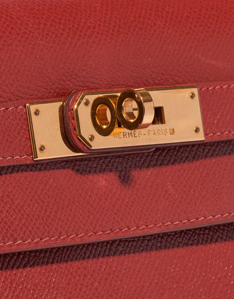 Pre-owned Hermès bag Kelly 32 Epsom Rouge Casaque Red Closing System | Sell your designer bag on Saclab.com