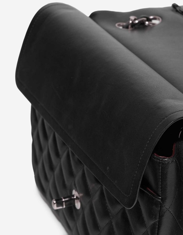 Pre-owned Chanel bag Timeless Jumbo Lamb Black Black Detail | Sell your designer bag on Saclab.com