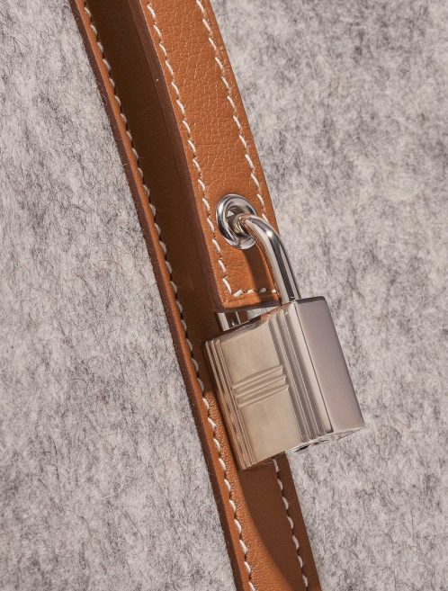 Pre-owned Hermès bag Picotin 22 Felt Gris Clair / Gold Gold, Grey Closing System | Sell your designer bag on Saclab.com