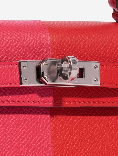 Pre-owned Hermès bag Kelly Mini Epsom Rose Extreme / Rouge de Coeur / Blue Zanzibar Red, Rose Closing System | Sell your designer bag on Saclab.com