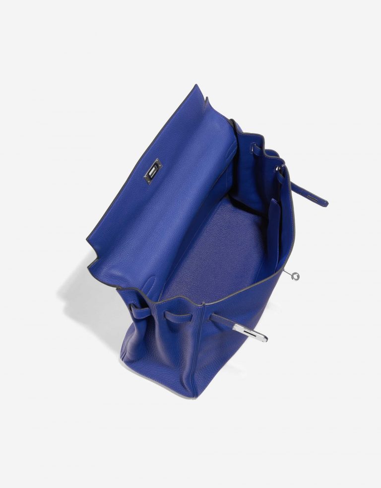 Pre-owned Hermès bag Kelly 35 Togo Blue Electrique Blue Inside | Sell your designer bag on Saclab.com