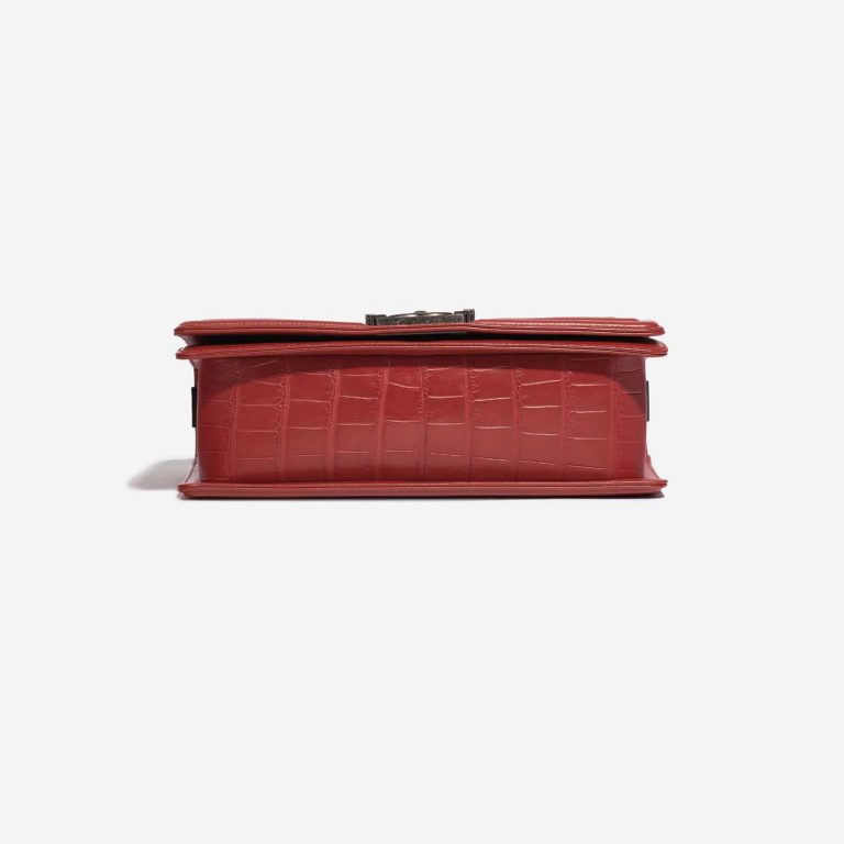 Pre-owned Chanel bag Boy Old Medium Alligator / Lamb Red Red Bottom | Sell your designer bag on Saclab.com