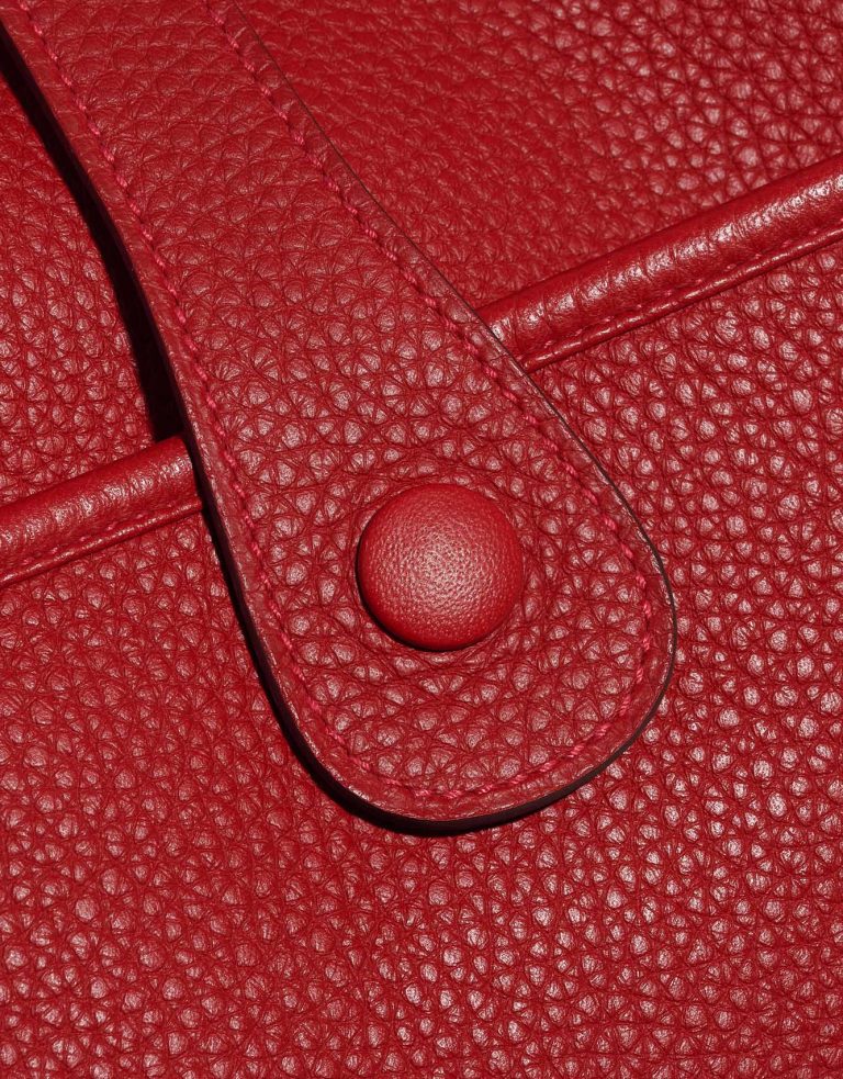 Pre-owned Hermès bag Evelyne 33 Taurillon Clemence Rouge Casaque Red Closing System | Sell your designer bag on Saclab.com
