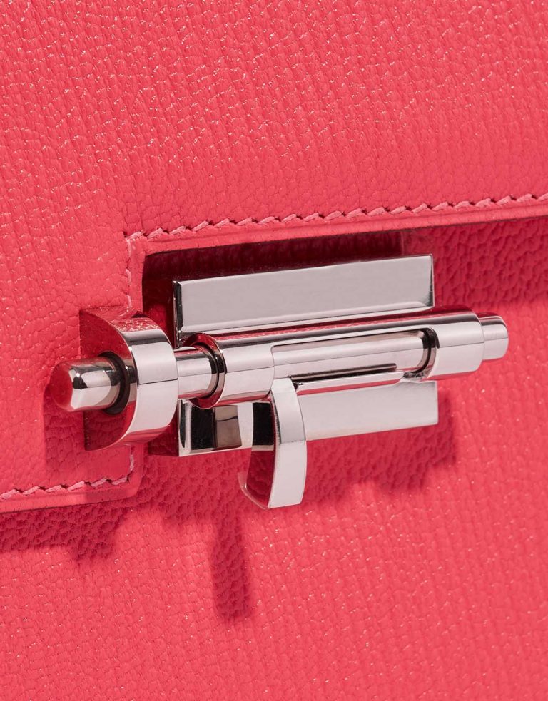 Pre-owned Hermès bag Verrou Chaine Mini Chèvre Mysore Lipstick Pink Closing System | Sell your designer bag on Saclab.com