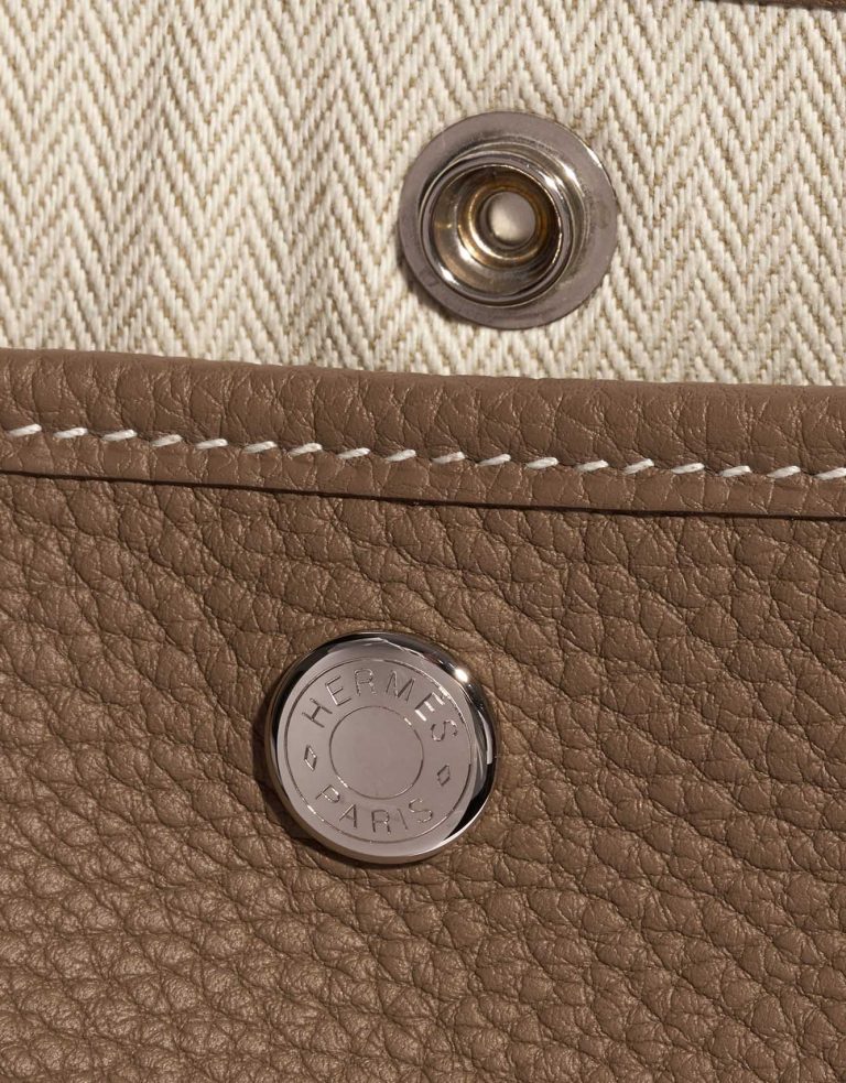 Pre-owned Hermès bag Garden Party 36 Clemence Etoupe Brown Closing System | Sell your designer bag on Saclab.com