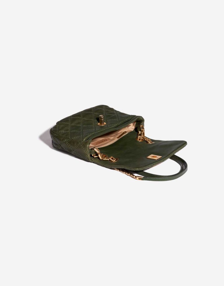 Pre-owned Chanel bag Timeless Small Calfskin Green Green Inside | Sell your designer bag on Saclab.com