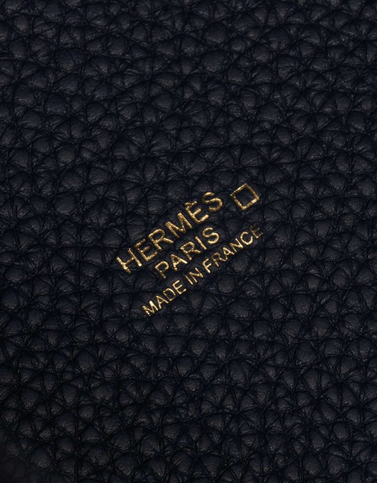 Pre-owned Hermès bag Picotin Touch 22 Matte Alligator / Clemence Blue Nuit / Blue Marine Blue Logo | Sell your designer bag on Saclab.com