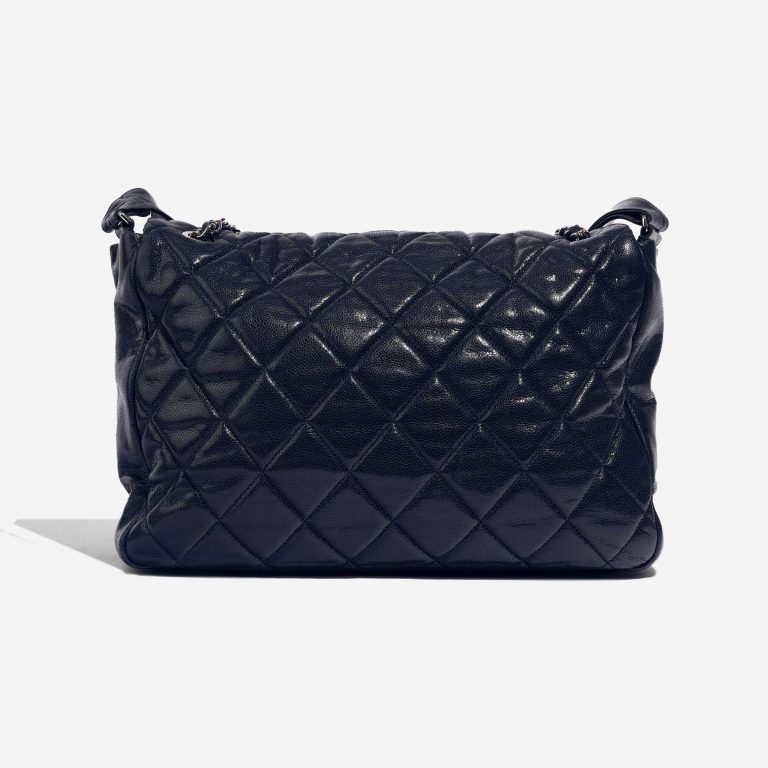 Pre-owned Chanel bag Timeless Special Edition Caviar Dark Blue Blue Back | Sell your designer bag on Saclab.com