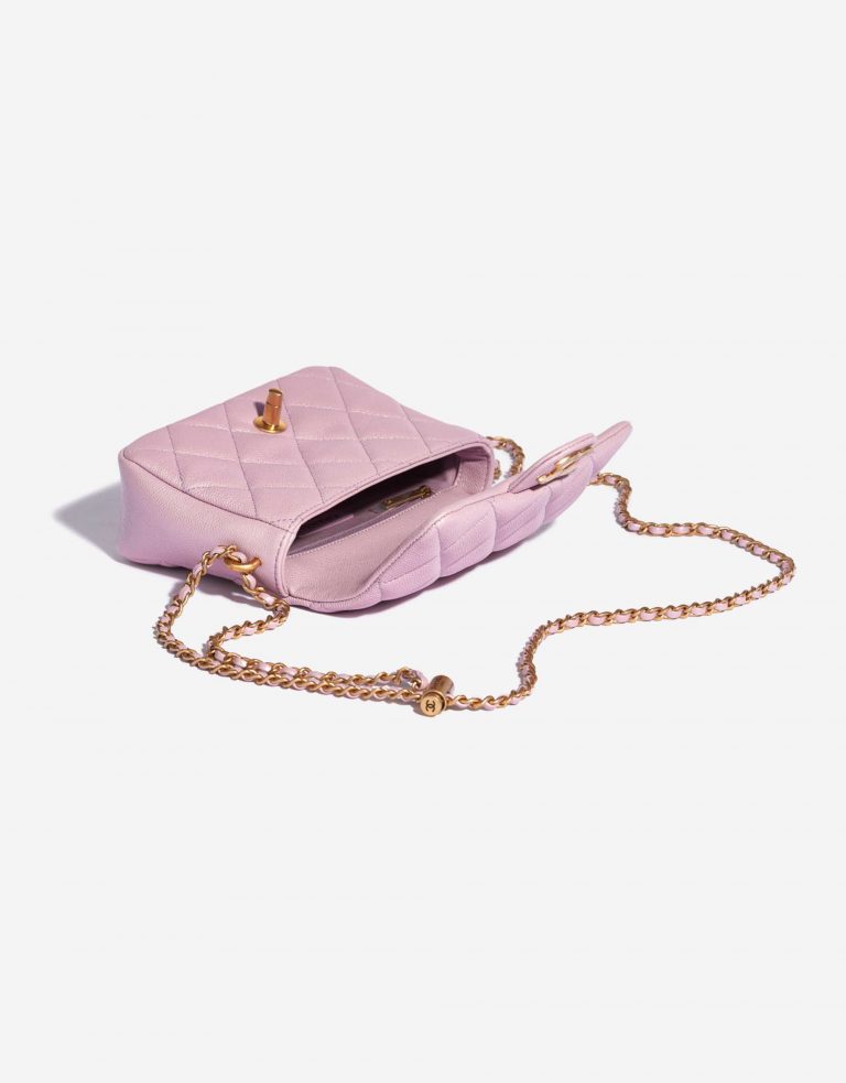 Pre-owned Chanel bag Timeless 21K Square Caviar Lilac Adjustable Violet Inside | Sell your designer bag on Saclab.com