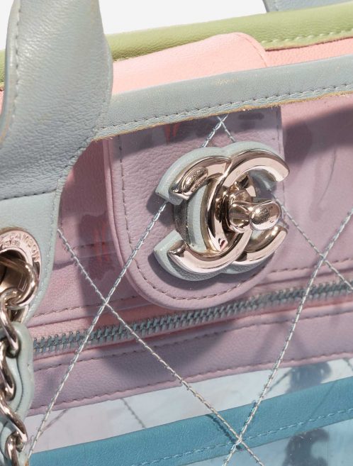 Pre-owned Chanel bag Shopping Tote PVC / Leather Transparent / Multicolor Multicolour, Transparent Closing System | Sell your designer bag on Saclab.com