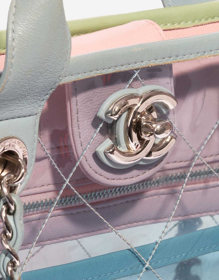 Pre-owned Chanel bag Shopping Tote PVC / Leather Transparent / Multicolor Multicolour, Transparent Closing System | Sell your designer bag on Saclab.com