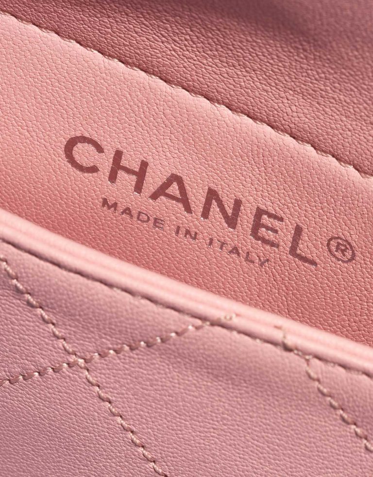 Pre-owned Chanel bag Shopping Tote PVC / Leather Transparent / Multicolor Multicolour, Transparent Logo | Sell your designer bag on Saclab.com