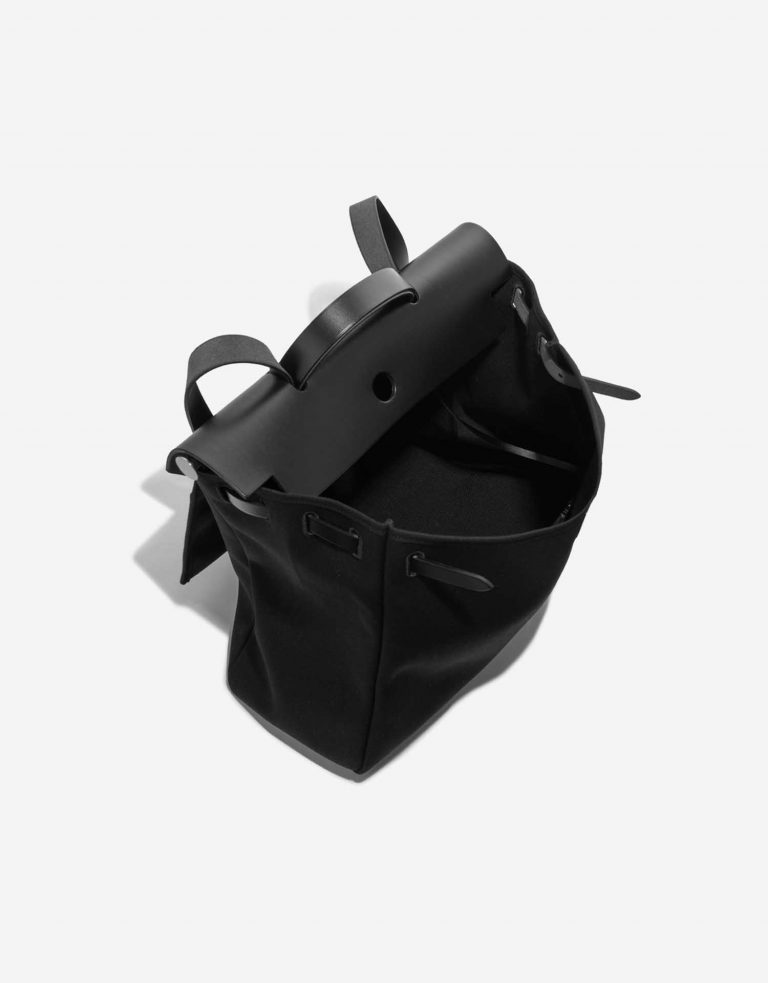 Pre-owned Hermès bag Herbag 39 Vache Hunter / Toile Militaire Black Black Inside | Sell your designer bag on Saclab.com