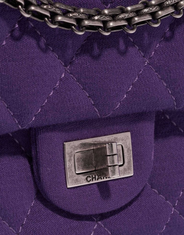 Pre-owned Chanel bag 2.55 Reissue 226 Cotton Purple Violet Closing System | Sell your designer bag on Saclab.com