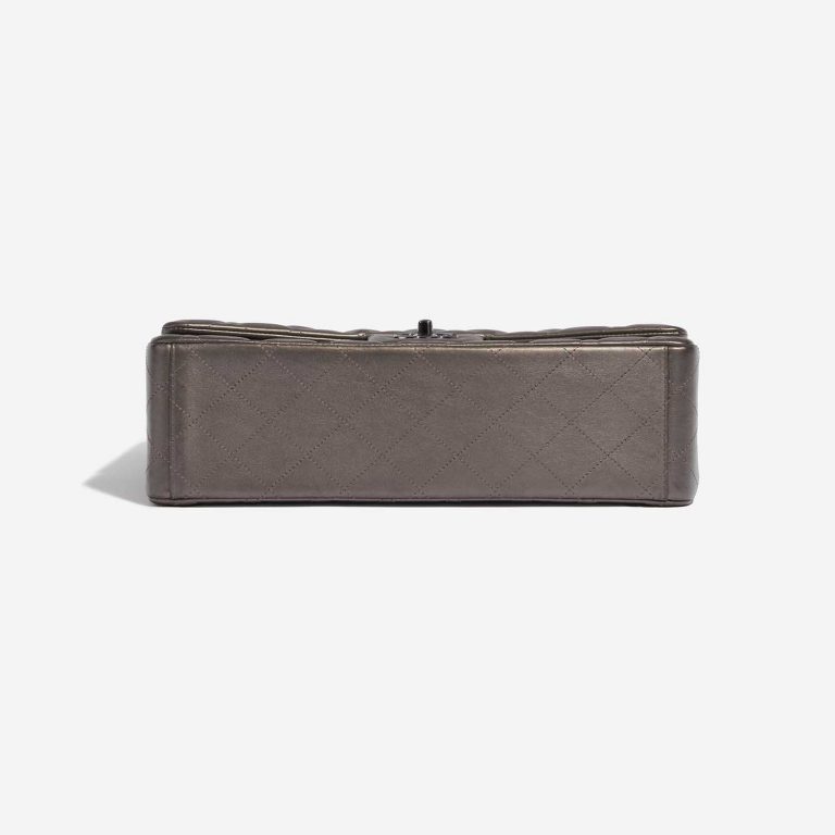 Pre-owned Chanel bag Timeless Maxi Lamb Silver Grey Grey, Silver Bottom | Sell your designer bag on Saclab.com