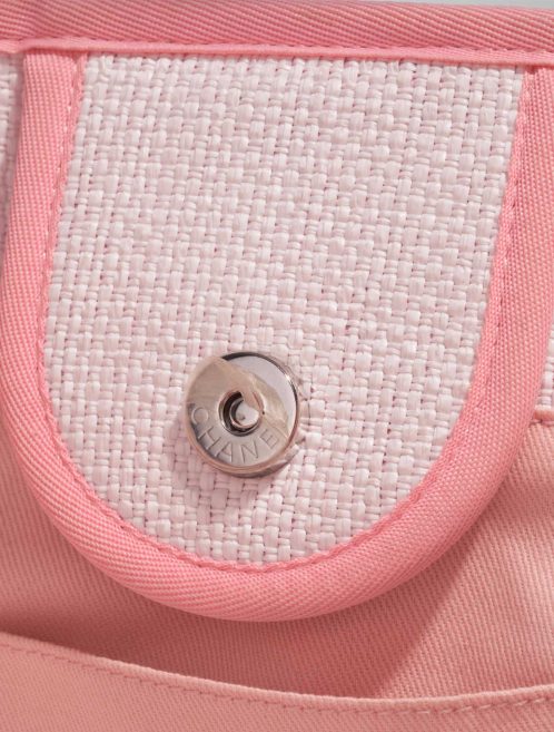 Pre-owned Chanel bag Deauville Medium Canvas Pink Pink Closing System | Sell your designer bag on Saclab.com