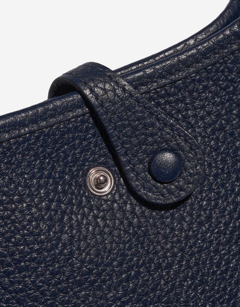 Pre-owned Hermès bag Evelyne 16 Taurillon Clemence Blue Nuit Blue Closing System | Sell your designer bag on Saclab.com