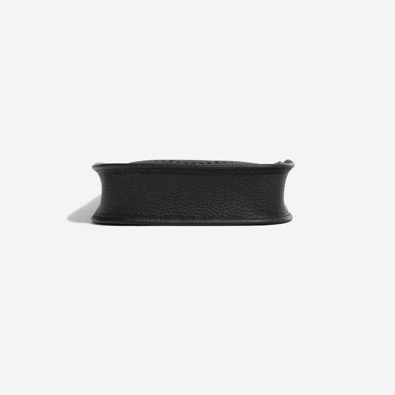 Pre-owned Hermès bag Evelyne 16 Taurillon Clemence Black Black Bottom | Sell your designer bag on Saclab.com