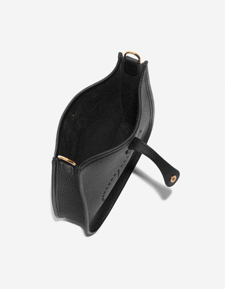 Pre-owned Hermès bag Evelyne 16 Taurillon Clemence Black Black Inside | Sell your designer bag on Saclab.com