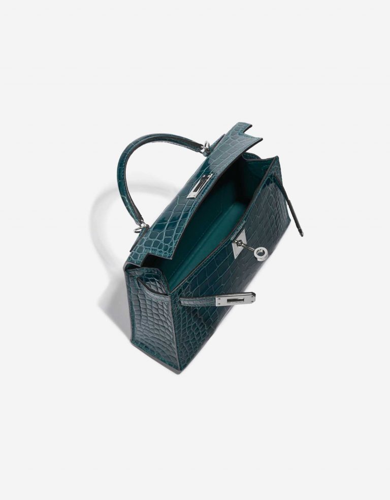 Pre-owned Hermès bag Kelly Mini Alligator Vert Bosphore Blue Inside | Sell your designer bag on Saclab.com