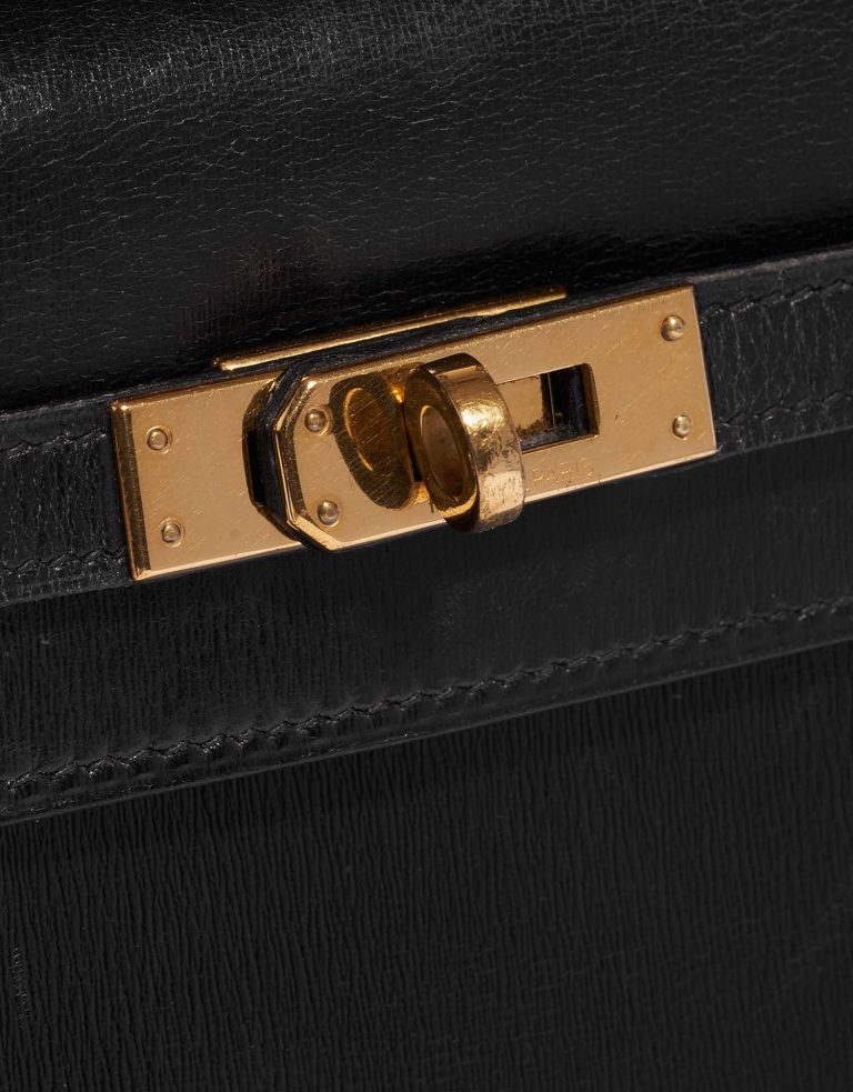 Pre-owned Hermès bag Kelly Mini Box Black Black Closing System | Sell your designer bag on Saclab.com