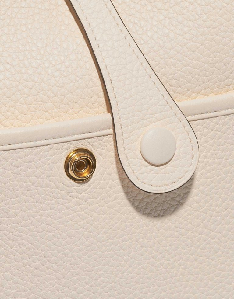 Pre-owned Hermès bag Evelyne 29 Taurillon Clemence Nata Beige Closing System | Sell your designer bag on Saclab.com