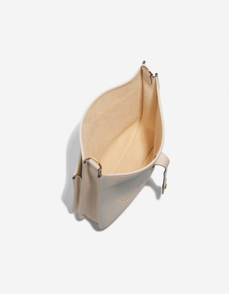 Pre-owned Hermès bag Evelyne 29 Taurillon Clemence Nata Beige Inside | Sell your designer bag on Saclab.com
