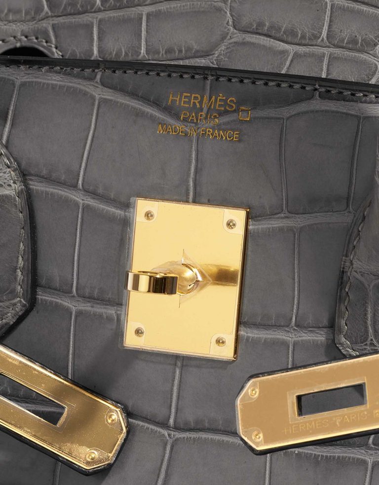 Pre-owned Hermès bag Birkin 35 Matte Alligator Graphite Grey Logo | Sell your designer bag on Saclab.com