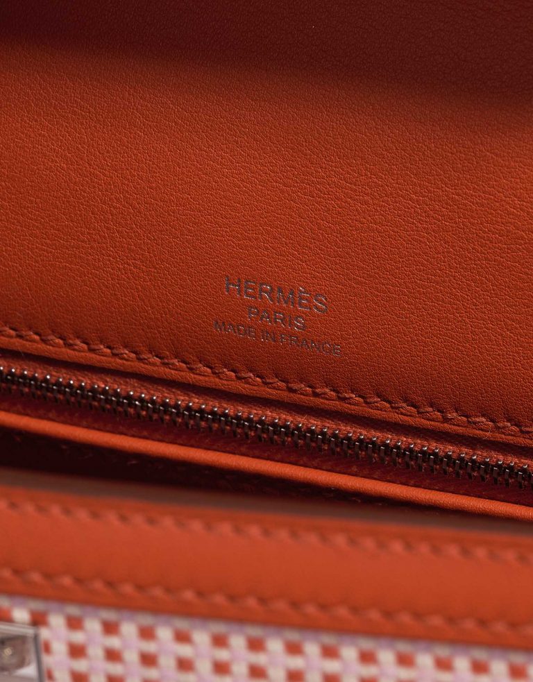 Pre-owned Hermès bag Kelly 28 Toile Quadrille / Swift Terre Battue / Mauve Sylvestre / Blanc Red, Rose, White Logo | Sell your designer bag on Saclab.com