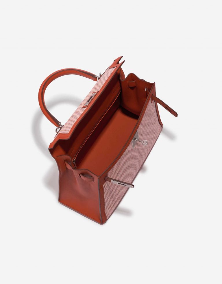 Pre-owned Hermès bag Kelly 28 Toile Quadrille / Swift Terre Battue / Mauve Sylvestre / Blanc Red, Rose, White Inside | Sell your designer bag on Saclab.com