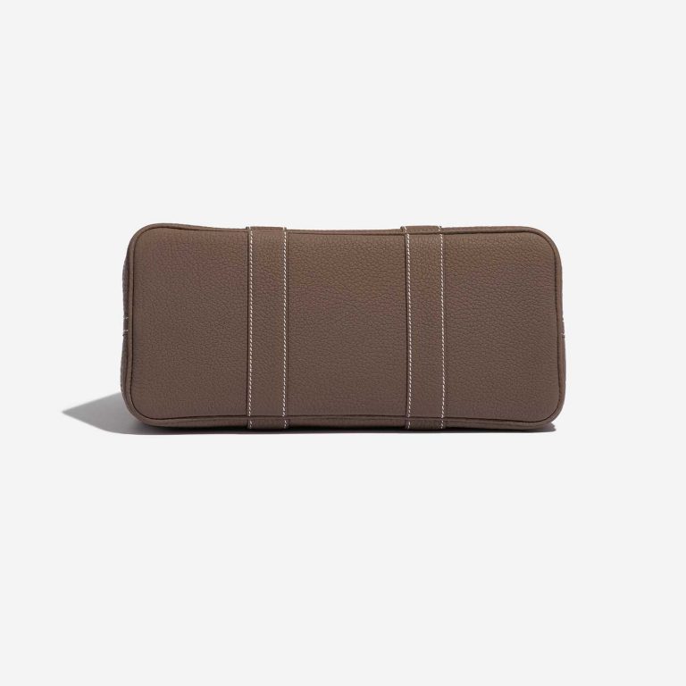 Pre-owned Hermès bag Garden Party 30 Veau Negonda Etoupe Brown Bottom | Sell your designer bag on Saclab.com