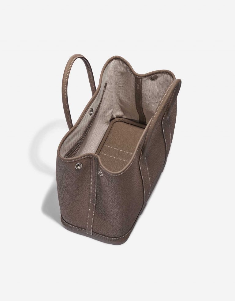 Pre-owned Hermès bag Garden Party 30 Veau Negonda Etoupe Brown Inside | Sell your designer bag on Saclab.com
