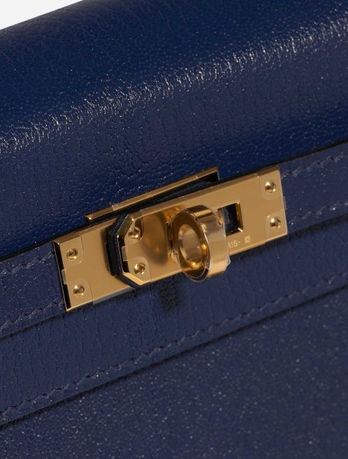 Pre-owned Hermès bag Kelly 25 Chèvre Chamkila Blue Saphire Blue Closing System | Sell your designer bag on Saclab.com