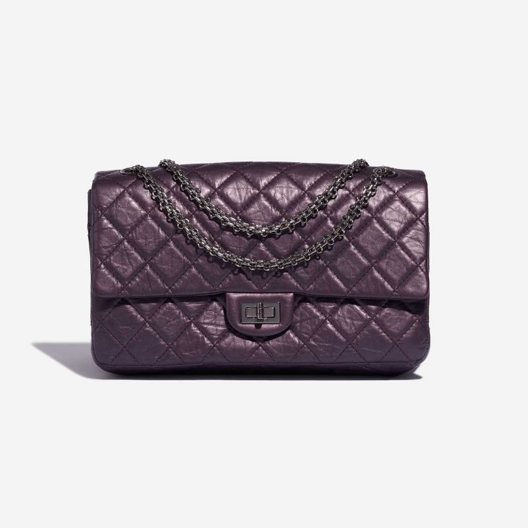 Pre-owned Chanel bag 2.55 Reissue 226 Lamb Mettalic Purple Violet Front | Sell your designer bag on Saclab.com