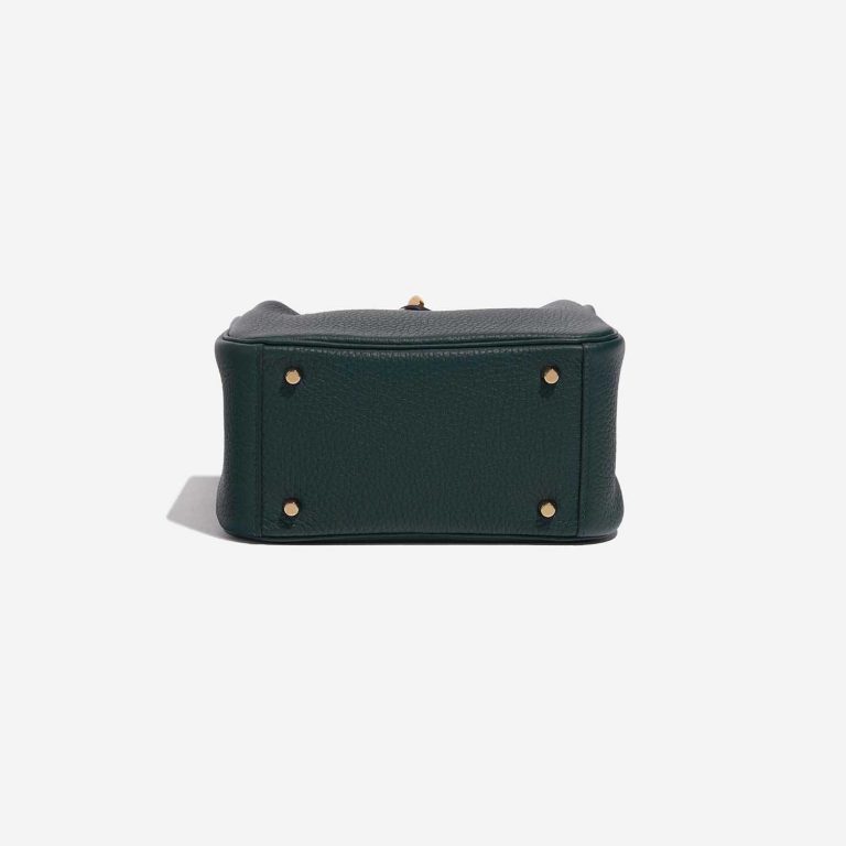 Pre-owned Hermès bag Lindy  20 Mini Taurillon Clemence Vert Cypress Green Bottom | Sell your designer bag on Saclab.com