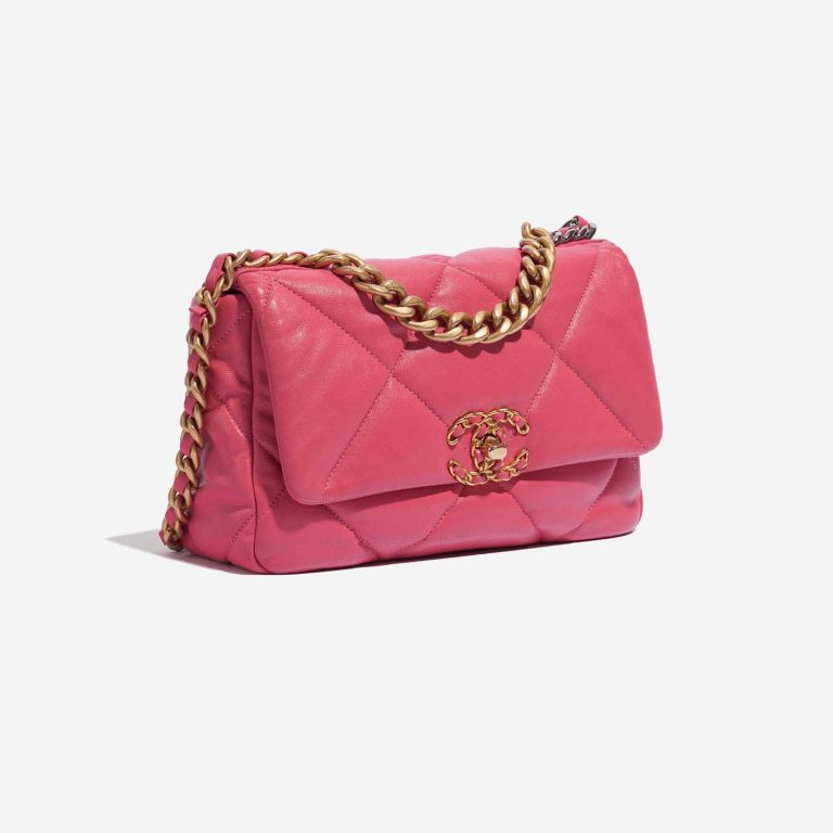 Pre-owned Chanel bag 19 Flap Bag Lamb Pink Pink Side Front | Sell your designer bag on Saclab.com