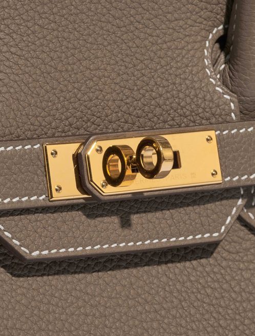 Pre-owned Hermès bag Birkin 30 Togo Etoupe Brown Closing System | Sell your designer bag on Saclab.com