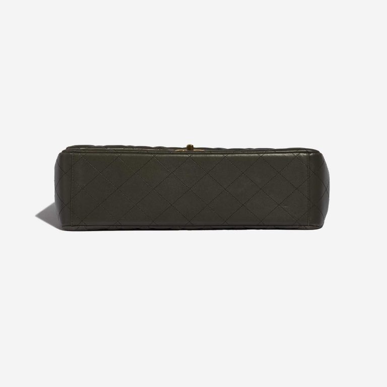 Pre-owned Chanel bag Timeless Maxi Lamb Khaki Green Bottom | Sell your designer bag on Saclab.com