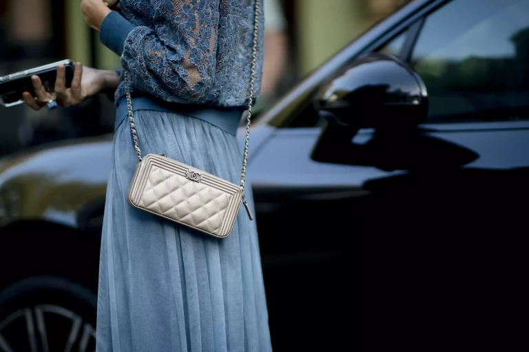 【CHANEL】Chanel Woc Flap (special version)【ランク:A】 Special Edition of Chanel WOC (Wallet On Chain) in 2021