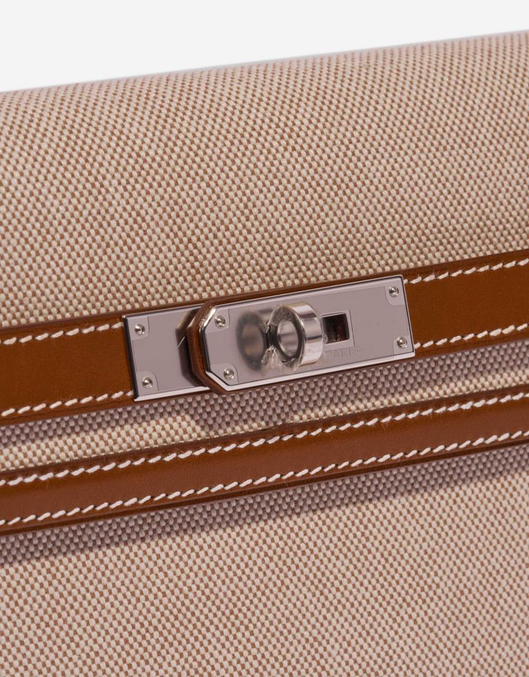 Pre-owned Hermès bag Kelly Dépêches Pouch 25 Toile / Barenia Fauve Beige, Brown Closing System | Sell your designer bag on Saclab.com