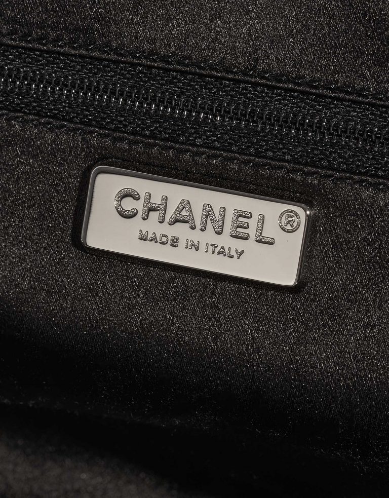 Pre-owned Chanel bag Timeless Clutch Lamb Black Black Logo | Sell your designer bag on Saclab.com
