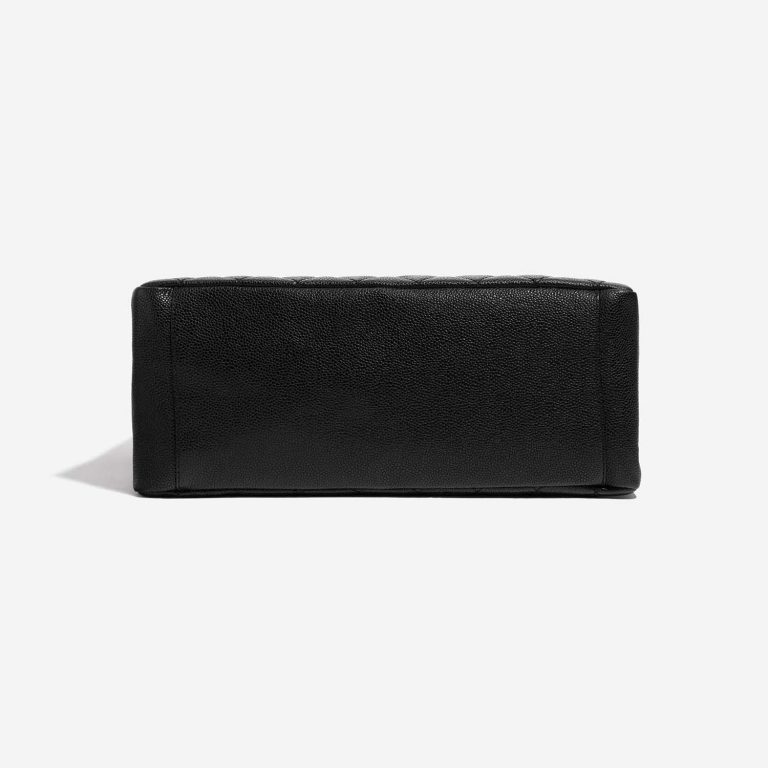 Pre-owned Chanel bag Shopping Tote GST Caviar Black Black Bottom | Sell your designer bag on Saclab.com