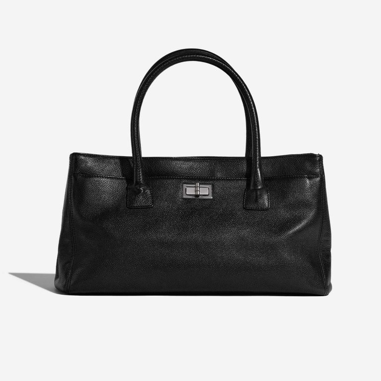 Pre-owned Chanel bag Reissue Cerf Executive Tote Medium Calf Black Front | Sell your designer bag on Saclab.com