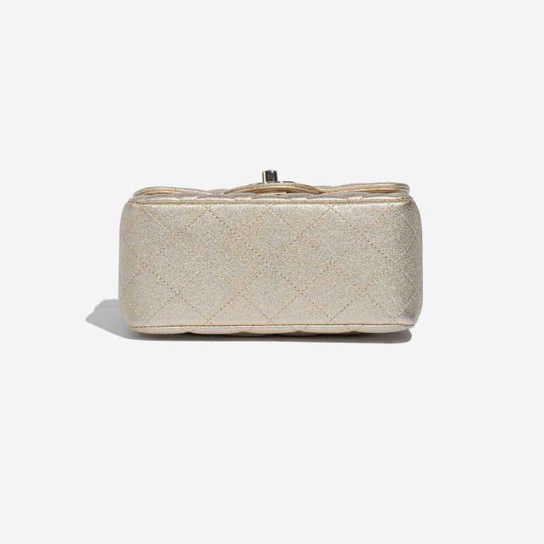 Pre-owned Chanel bag Timeless Mini Square Lamb Gold Gold Bottom | Sell your designer bag on Saclab.com