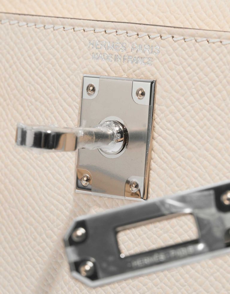 Pre-owned Hermès bag Kelly Mini Epsom Nata Beige Logo | Sell your designer bag on Saclab.com
