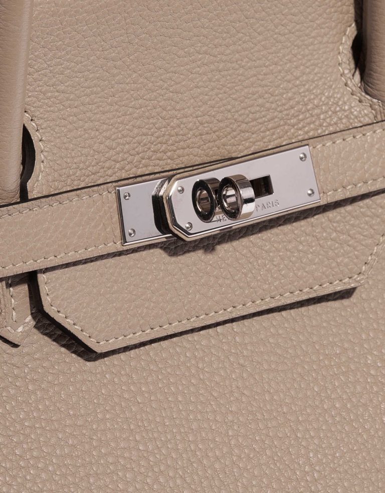 Pre-owned Hermès bag Birkin 40 Clemence Gris Tourterelle Grey Closing System | Sell your designer bag on Saclab.com