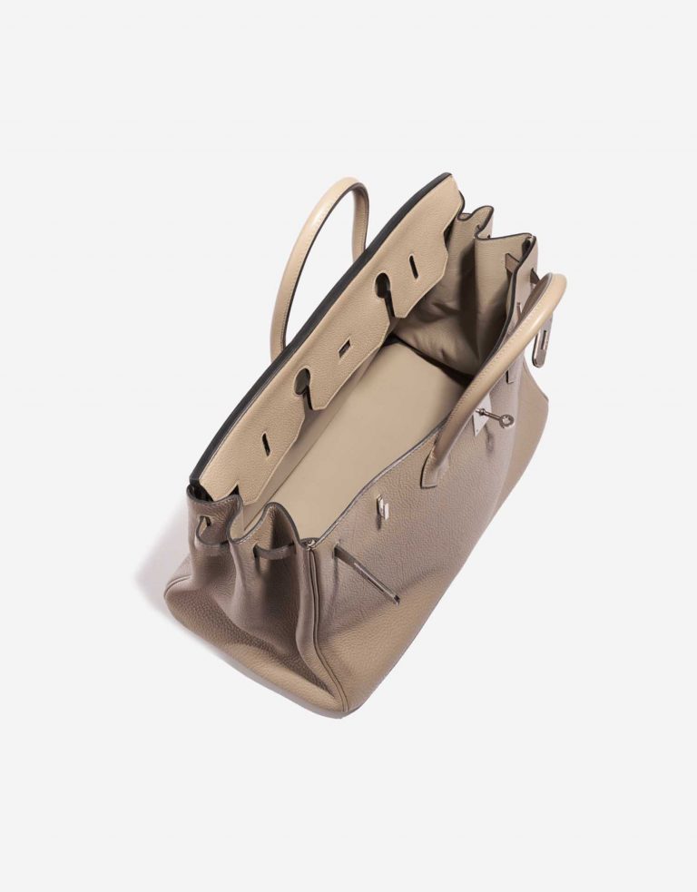 Pre-owned Hermès bag Birkin 40 Clemence Gris Tourterelle Grey Inside | Sell your designer bag on Saclab.com
