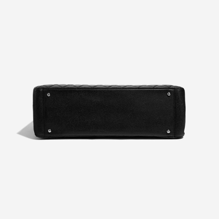 Pre-owned Chanel bag Shopping Tote GST Caviar Black Black Bottom | Sell your designer bag on Saclab.com