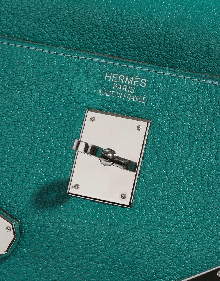 Pre-owned Hermès bag Kelly 35 Chevre Mysore Blue Paon Blue, Green Logo | Sell your designer bag on Saclab.com