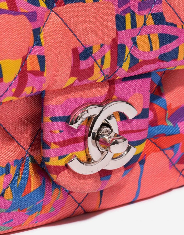 Pre-owned Chanel bag Timeless Maxi Nylon Graffiti Multicolour Closing System | Sell your designer bag on Saclab.com